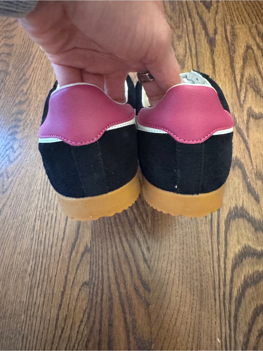 Gola Classics Women’s Elan sneakers, new in box - Picture 6 of 9
